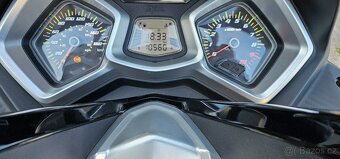 Sym Cruisym 300 Top stav. - 7
