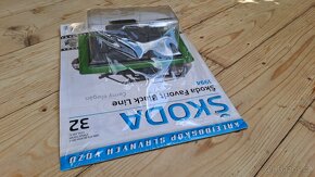 Škoda Favorit Black Line 1994 (DeAgostini) - 7