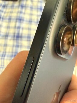 Apple Iphone 15 Pro 256GB - 7