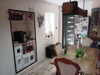 Prodám dům Stráni - 7