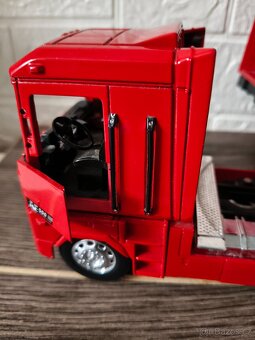 Tahač s návěsem - 7