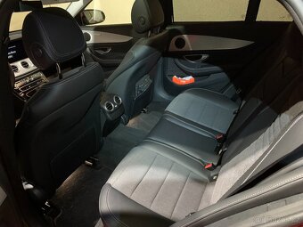 Mercedes E300 de - 7