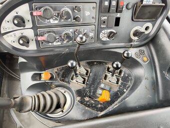 JCB fastrac 3220 - 7