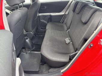 Toyota Yaris 1.0i , 51 kW benzín, 2009 - 7