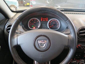 Dacia Duster 1.6 16V, 4x4, klima,1.majitel, 2x kola - 7