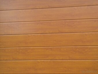 HORMANN SEKČNÍ GARÁŽOVÁ VRATA ISOMATIC42 - 7