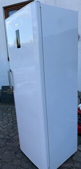 Šuplíkový mrazák BEKO FN 131420 - 7