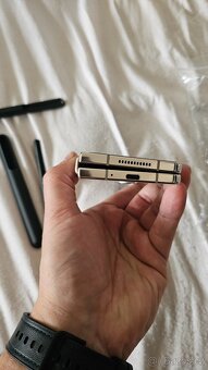Samsung Galaxy Z Fold 4 12/256GB - TOP Stav + PEN - 7