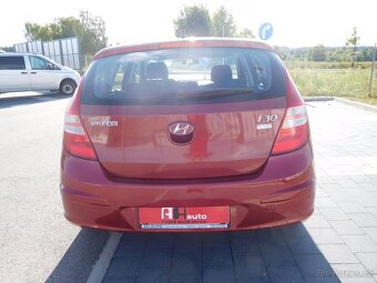 Hyundai i30 1.4i 16V Comfort, 80 kW, Aut. Klima - 7