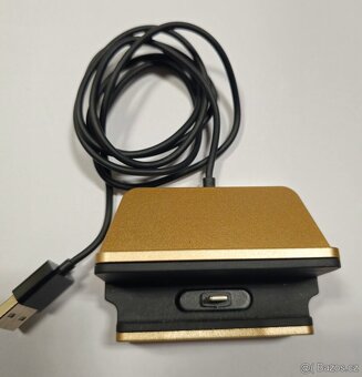 Apple iPhone SE 2020 (2. gen) 64GB Red - 7