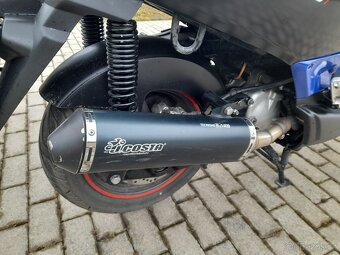 Yamaha xmax 125 - 7