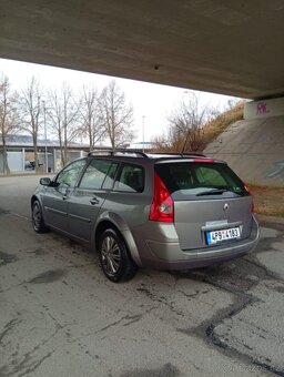 Renault - 7