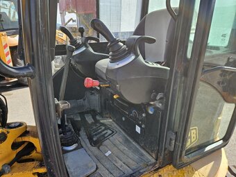 Pásový minibagr JCB 8035 - 7