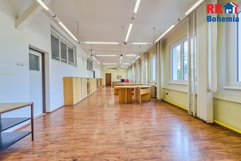 Pronájem kancelářských prostor, 3 místnosti o celkové výměře - 7