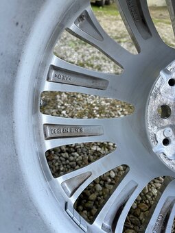 BMW 5 G30/G31 5x112 R18 ET30+ LETNÍ 245/45R18 6mm - 7