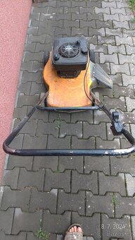 Sekačka s motorem Briggs & Stratton - 7