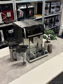 Kávovar DeLonghi PrimaDonna EXCLUSIVE ESAM6900.M - 7