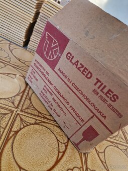 KERAMICKÁ RETRO DLAŽBA, KACHLIČKY (OBKLADAČKY), 20 x 20CM - 7