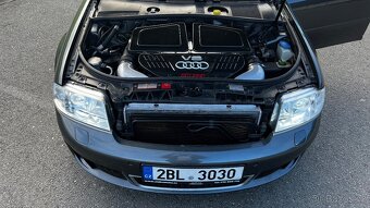 Audi RS6 c5 SEDAN, 4.2 v8 biturbo 450ps - 7