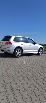 VW Touareg V10 5.0 TDI sleva - 7