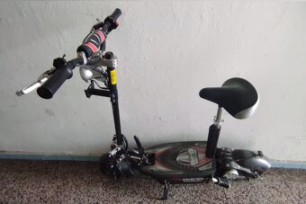 X-scooters XR01 EEC 36V Li, a Nitro Scooters - 7