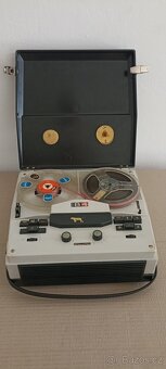 Kotoučový magnetofon Tesla B4 - 7