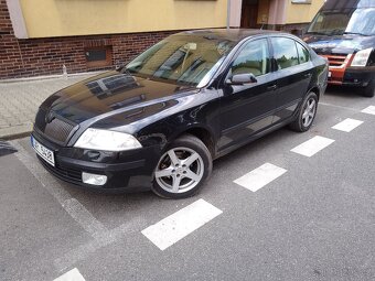 Škoda Octavia II 1.9tdi Deluxe - 7