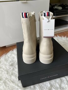 TOMMY HILFIGER DÁMSKÉ KOŽENÉ BOTY VEL.39 - 7