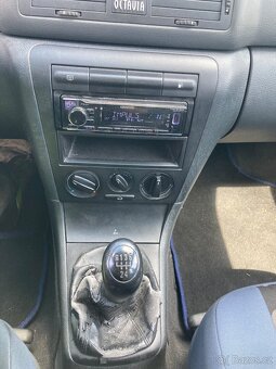 Škoda Octavia kombi 1.6MPi 75kW - 7