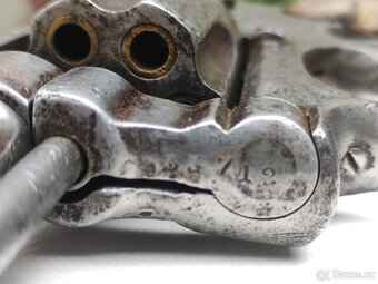 Smith & Wesson - 7