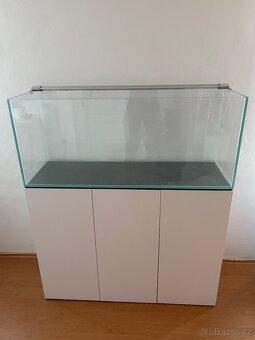 Akvarium Opti white 240 l + skříňka,kryt a světlo - 7