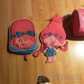 Kabelky , batuzky taštičky atd - 7