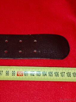 Kožená taška, opasky 2 ks a pouzdro na zbraň zn. LOBO - 7