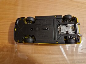 Ferrari Testarossa 1984 Burago, žlutá - 7