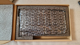 Sapphire PULSE Radeon RX 5700XT 8G - 7