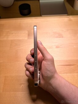 iPhone 16 Pro Max — 256 GB, Pouštní titan | Perfektní stav - 7