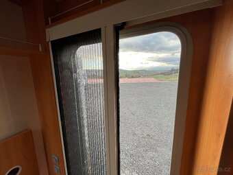 Karavan Wilk 520, předstan Isabella, 2009 - 7