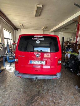 VW T5 Multivan 2.5TDI - 7