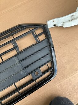 maska audi a6 c8 cerna 18-23 grill mrizka cerna - 7