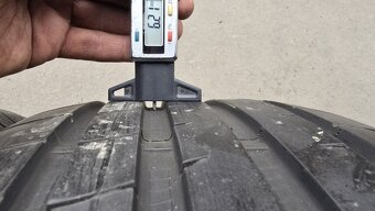 Letní pneu 235/45/17 Good Year - 7