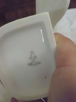 Krásná Starožitná Porcelánová Soška PAPOUŠEK - Horní Slavkov - 7