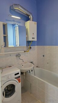 Velký byt 2+1+spíž+zasklená lodžie+sklep - 7