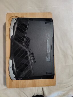 Herní notebook Acer predátor HELIOS 300 - 7