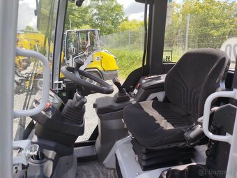 Nakladač Wacker Neuson WL 28 - 7