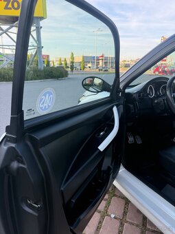 Ligier JS50L - 7