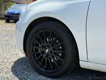 VW Golf VI 2.0tdi (velký servis) NOVA STK - 7
