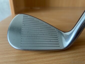 Golfové hole Taylor Made P790, 5-PW - 7