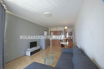 Exkluzivní nabídka: Prostorný apartmán 2+kk s bočním výhlede - 7