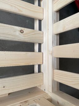 Postýlka se zábranou - 7