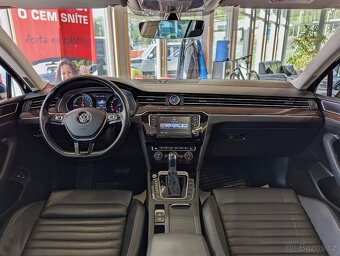 Volkswagen Passat GTE 160kW LED, ACC, KAMERA DPH - 7